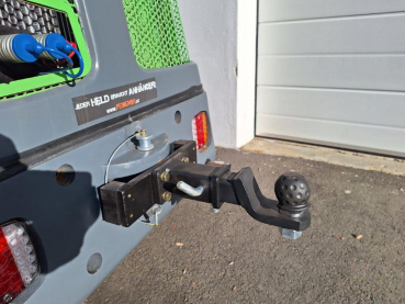 Hoflader L2312 und L2412 inkl. Schaufel und Staplerzinken